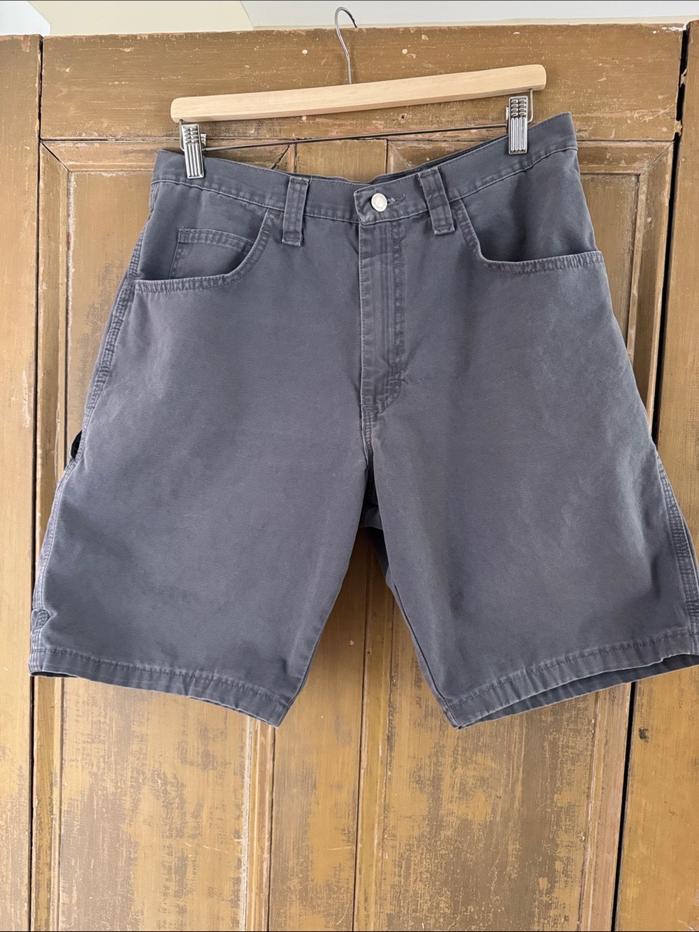 Wrangler carpenter shorts